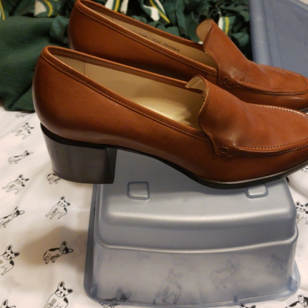 shoe- Carmel color